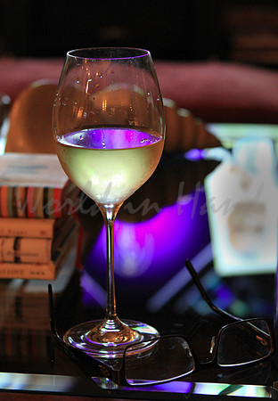 Wine reflections